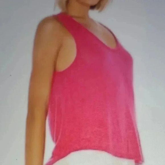 FREE PEOPLE FUSCIA TANK TOP - Picture 2 of 4